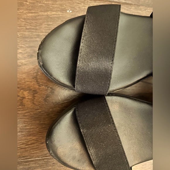 Strappy wedge sandal Charles by Charles David - Picture 3 of 6